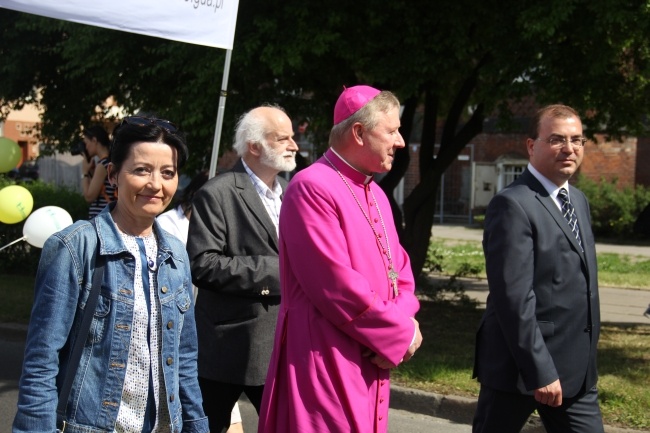 VI Archidiecezjalny Marsz dla Życia i Rodziny