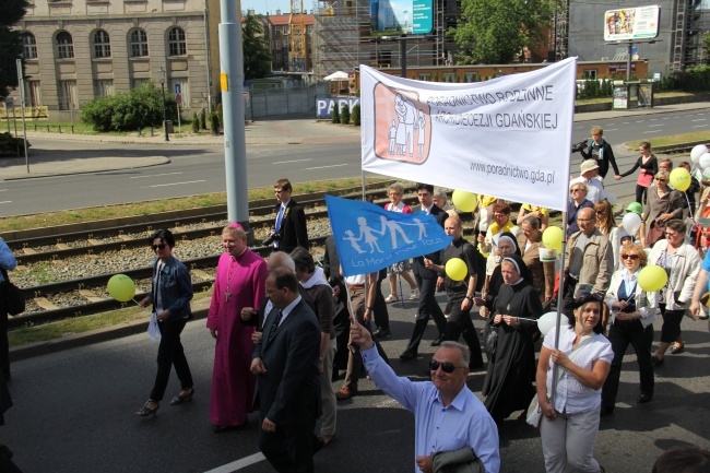 VI Archidiecezjalny Marsz dla Życia i Rodziny