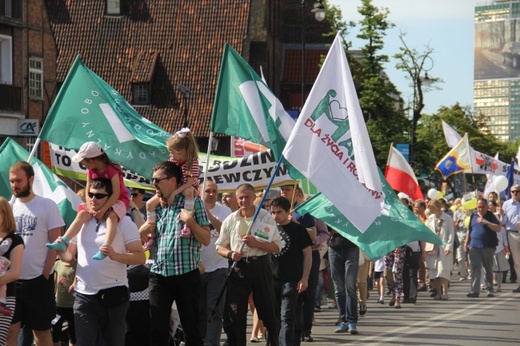 VI Archidiecezjalny Marsz dla Życia i Rodziny