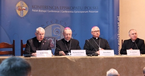 Kościół nie może zastąpić państwa