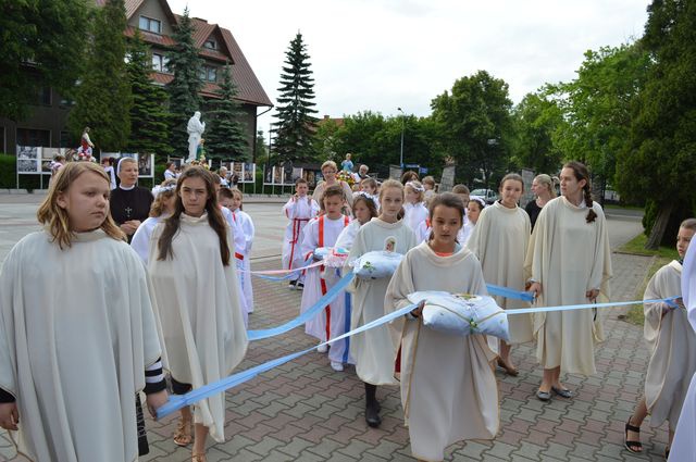 Z Jezusem dokoła kościoła