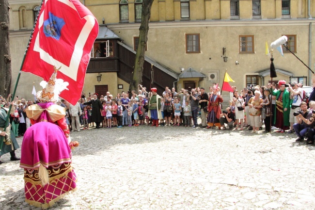 Lajkonik harcuje w Krakowie