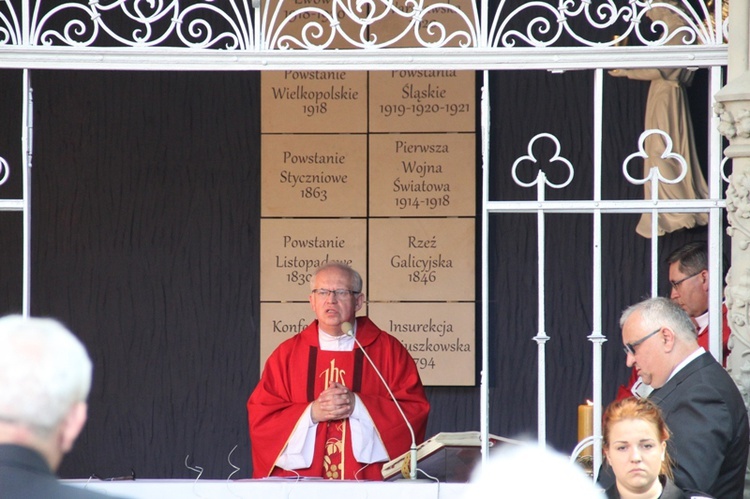 Poświęcenie kaplicy "Golgota Ojczyzny" w Katowicach