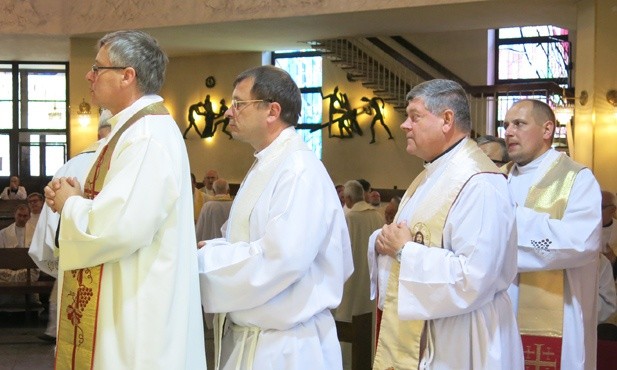 Modlitwa o świętość kapłanów