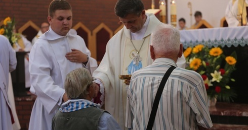 Mszy św. w intencji byłych więźniów, zwłaszcza uczestników I transportu  do  KL Auschwitz, przewodniczył bp Roman Pindel
