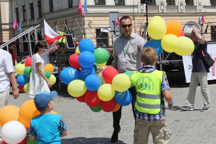 Cieszyn: ostatnie chwile przed marszem dla rodziny