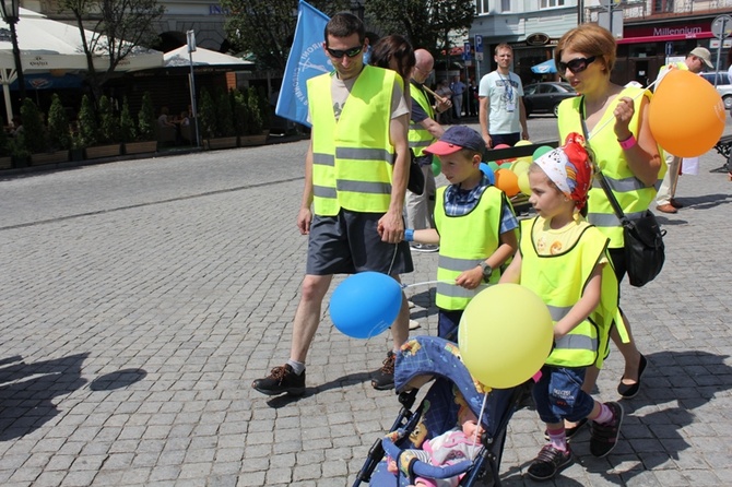 Cieszyn: ostatnie chwile przed marszem dla rodziny