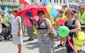 Rodzinny polonez na Marszu dla Życia i Rodziny