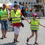 Rodzinny polonez na Marszu dla Życia i Rodziny