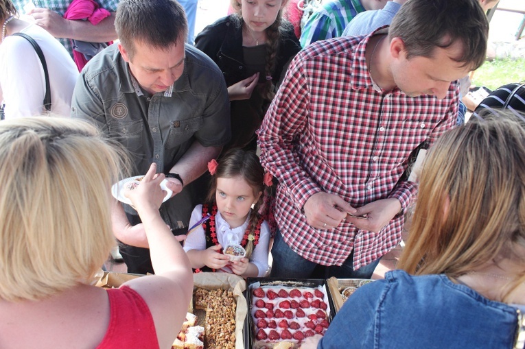 Festyn Rodzinny w parafii Chrystusa Odkupiciela Człowieka
