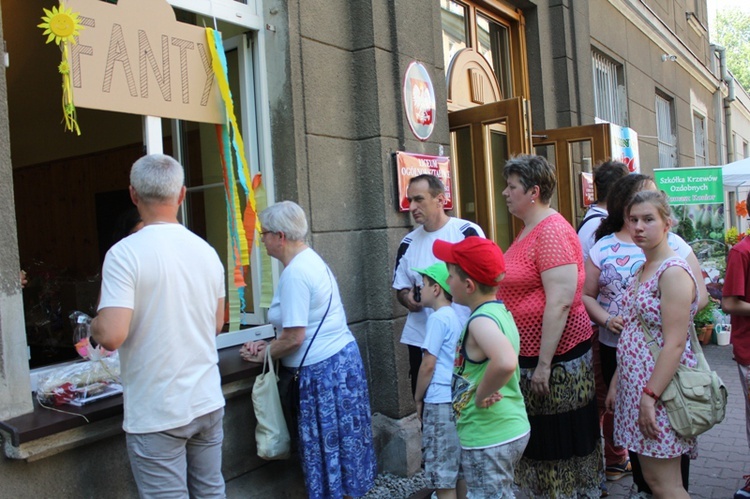 Rodzinny festyn szkół "u sióstr"