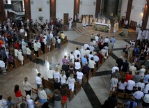 Czerwiec jest w parafiach miesiącem pożegnań i powitań. W tym roku miejsce posługi zmieni 67 wikariuszy naszej archidiecezji.