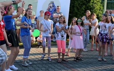 Nie zabrakło dobrej zabawy, a nad wszystkim czuwała św. Jadwiga