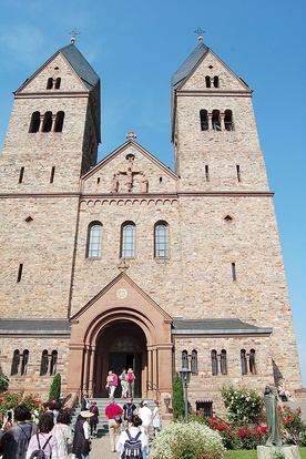 Eibingen to centrum duchowości św. Hildegardy. Jego polskim odpowiednikiem jest Legnica