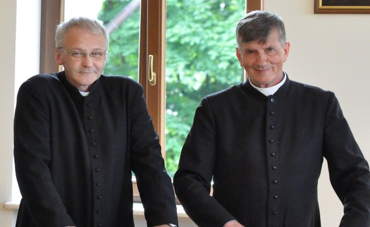 Zmiany proboszczowskie cz. II