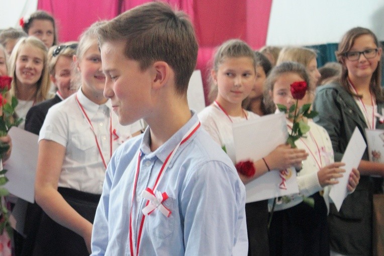VIII Festiwalu Piosenki i Pieśni Patriotycznej w Jezioranach