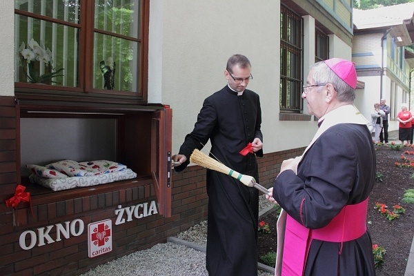 Poświęcenie okna życia w Sopocie