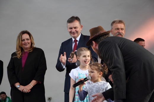 III Zjazd Dużych Rodzin, cz. I