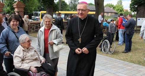Niepełnosprawni w Skrzatuszu