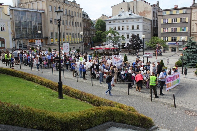 II Marsz dla Życia i Rodziny w Bielsku-Białej - cz. 1