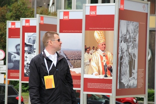 Wystawa "Ciągłość i zmiana"