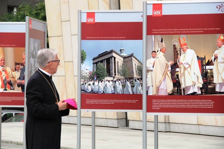 Wystawa "Ciągłość i zmiana"