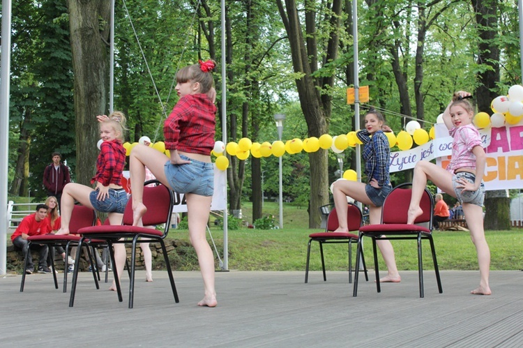 'Wybieram rodzinę!" - festyn po marszu w Bielsku-Białej