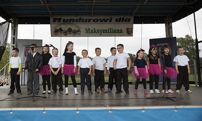Mundurowi dla Maksymiliana