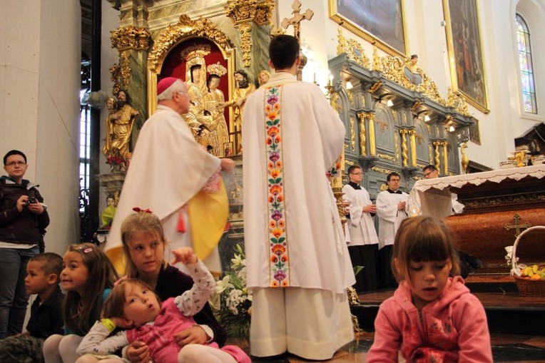 III Zjazd Dużych Rodzin, cz. IV