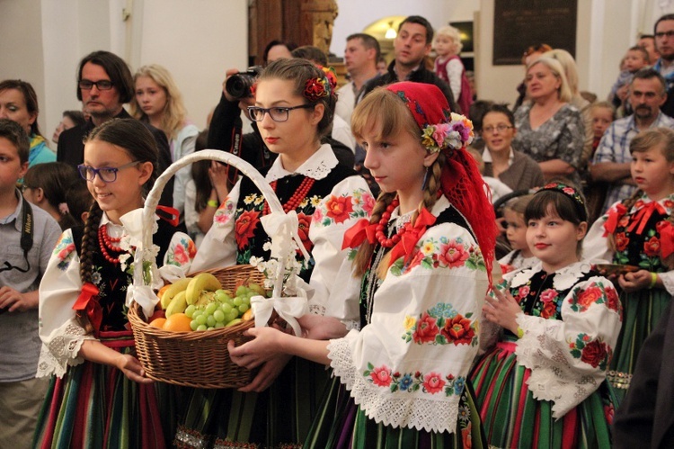 III Zjazd Dużych Rodzin, cz. IV