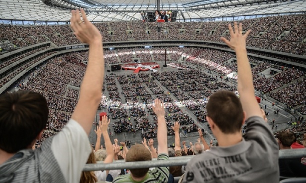 JezusNaStadionie.pl