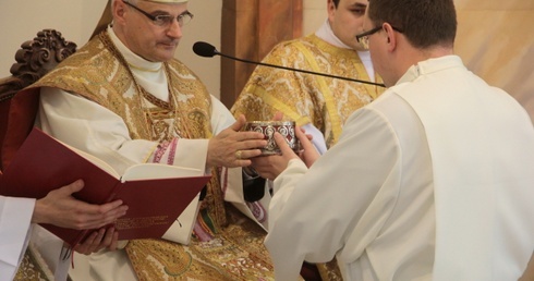 Udzielenie posługi akolitatu