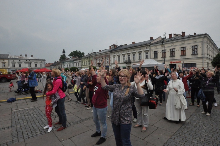 II koncert ewangelizacyjny w Nowym Sączu