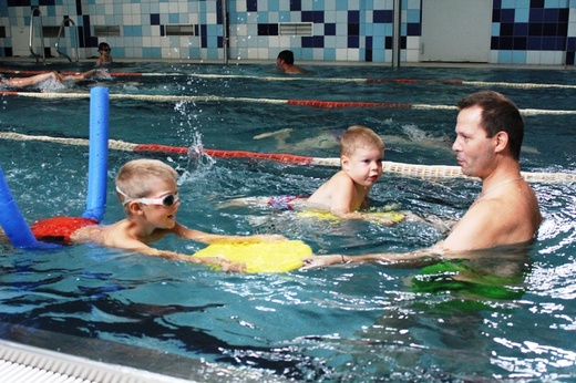 Maraton Pływacki dla hospicjum w Cieszynie