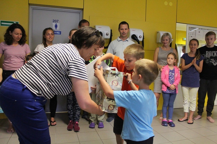 Maraton Pływacki dla hospicjum w Cieszynie