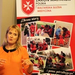 Dr Ewa Piekarska z Polskiej Misji Medycznej z maltańczykami