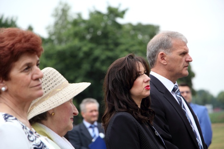 Jubileusz 85-lecia szkoły w Zduńskiej Dąbrowie