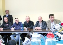 Ratownicy z KWK „Wujek” Ruch „Śląsk”, którzy znaleźli ciała górników