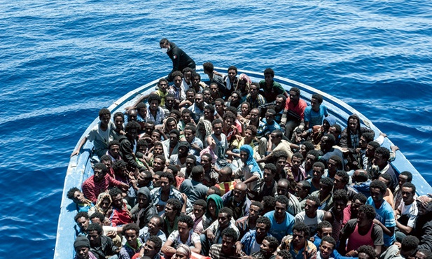 Do niedawna celem licznych emigrantów z Erytrei był głównie Izrael. Obecnie większość uchodźców stara się dostać do Europy przez Morze Śródziemne