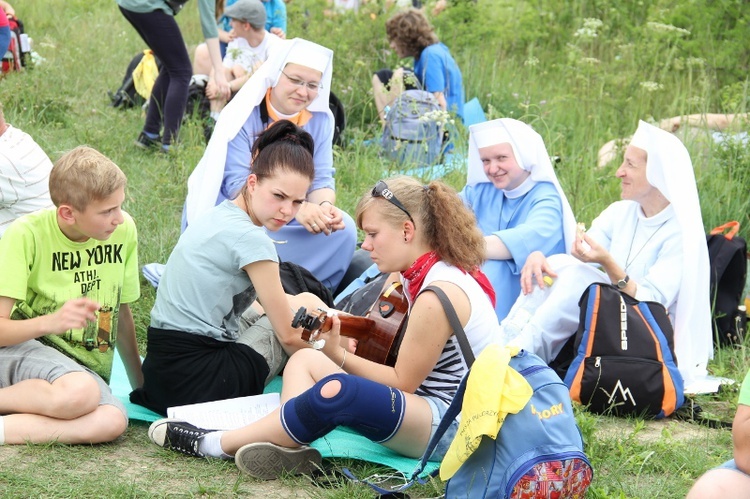 Pielgrzymka parafii Leszczyny i Skrzyszów