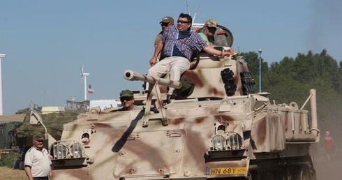 18. Międzynarodowy Zlot Historycznych Pojazdów Wojskowych w Darłowie.