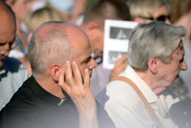 "Lepsza połowa, czyli potyczki z aniołem" - spektakl w Lipie