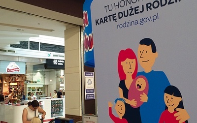  Z wprowadzonych rok temu Kart Dużej Rodziny (KDR) korzysta ponad 30 tys. rodzin na Mazowszu