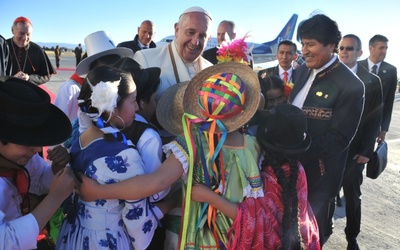 Franciszek już na boliwijskiej ziemi