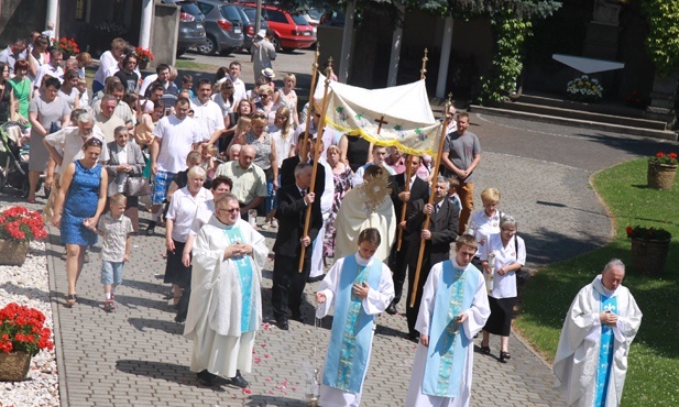 Hałcnów pełen dzieci