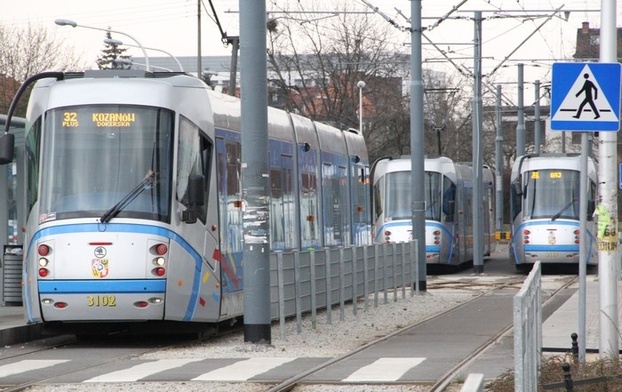 12 hospitalizowanych po zderzeniu tramwajów