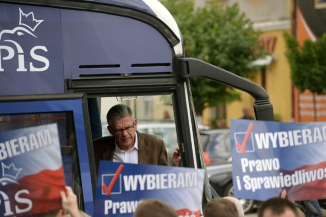 Beata Szydło na Rynku Wielkim w Szydłowcu