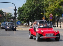 Parada "garbusów" w Krakowie