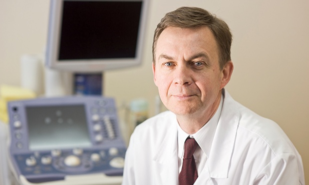 Dr Tadeusz Wasilewski założył pierwszą w Polsce klinikę leczenia niepłodności metodą naprotechnologii, NaProMedica w Białymstoku