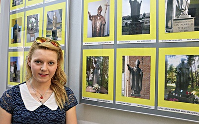  Magdalena Błażewicz zachęca do obejrzenia swoich zdjęć